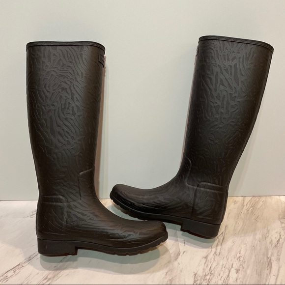 New Hunter Refined Black Coral Texture Tall Boot 9 - Picture 3 of 8